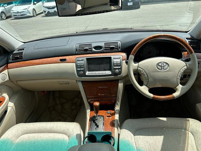 ブレビス2.5 Ai250 Four 4WD