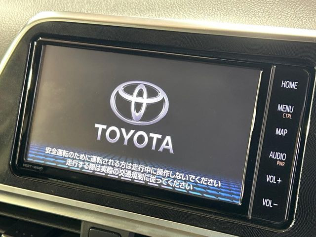 シエンタハイブリッド 1.5 G クエロ
