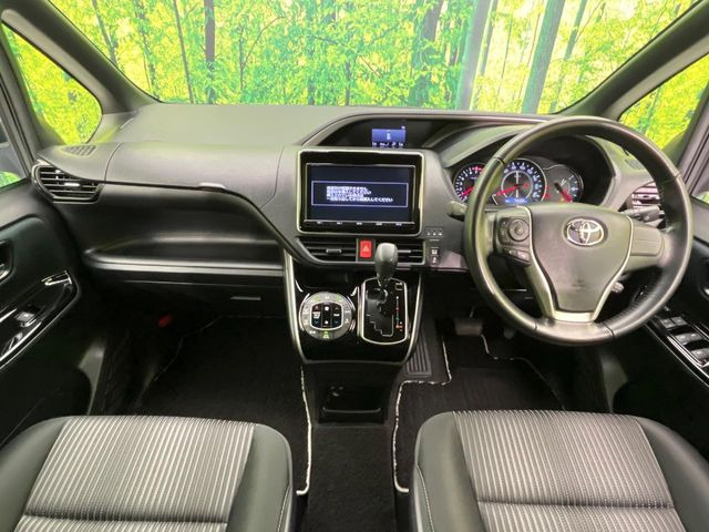 ヴォクシー2.0 ZS 煌