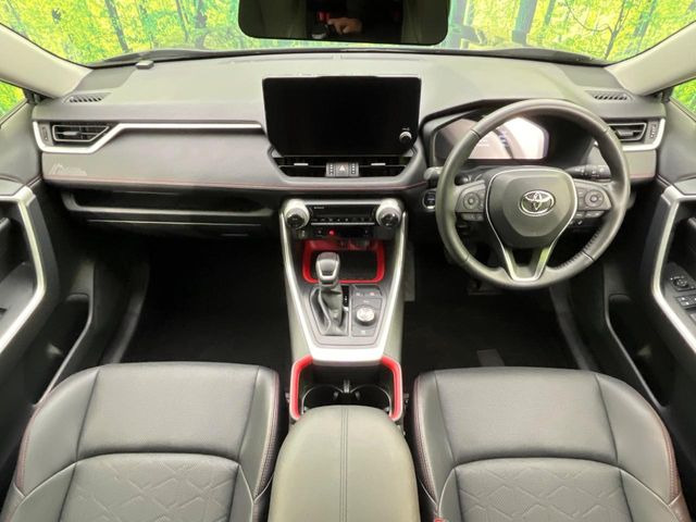 RAV42.5 ハイブリッド アドベンチャー オフロードパッケージ II E-Four 4WD