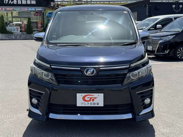 ヴォクシー2.0 ZS 4WD