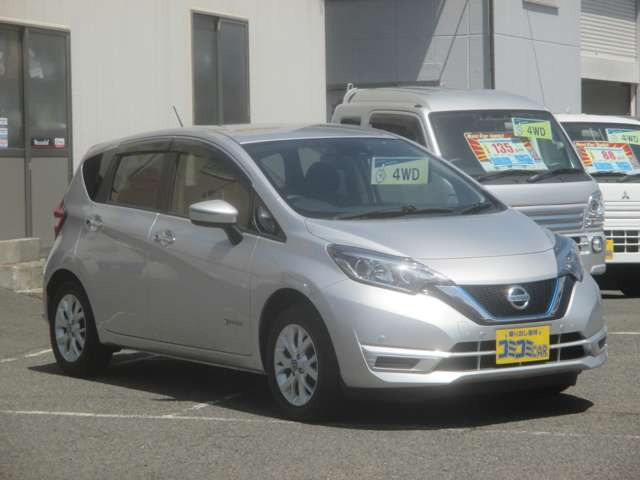 ノート1.2 e-POWER X FOUR 4WD