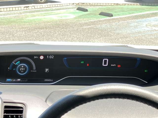 セレナ1.2 e-POWER ハイウェイスターV