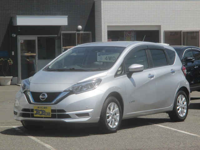 ノート1.2 e-POWER X FOUR 4WD