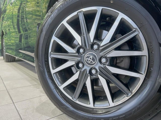 �y����16�C���`�A���~�z�C�[���z�O�ςɃ}�b�`���������A���~�z�C�[���𑕒����Ă���܂��B�e��ЊO�A���~�z�C�[����A�X�^�b�h���X�^�C�����戵�����Ă���܂��B���񂲑��k����������