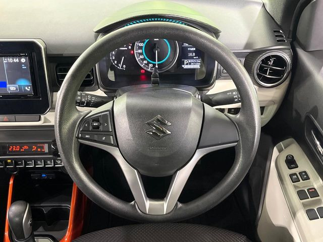 �y�X�e�A�����O�X�C�b�`�z�^�]���A�O������ڐ������炷���ƂȂ��A�I�[�f�B�I���̑��삪�\�ȕ֗��@�\!���S&���K�ȃh���C�u�����o���Ă���܂���
