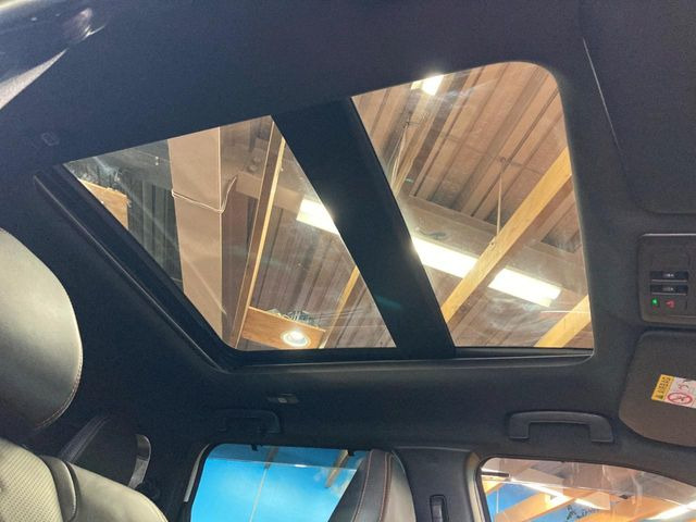 アウトランダーPHEV 2.4 P 4WD