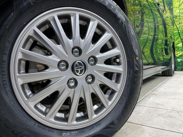 �y����15�C���`�A���~�z�C�[���z�O�ςɃ}�b�`���������A���~�z�C�[���𑕒����Ă���܂��B�e��ЊO�A���~�z�C�[����A�X�^�b�h���X�^�C�����戵�����Ă���܂��B���񂲑��k����������
