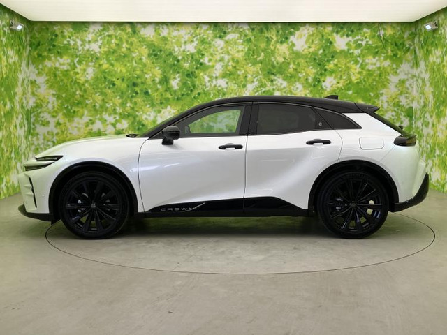 クラウンスポーツ2.5 Z E-Four 4WD