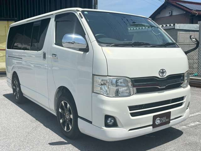 彦根インターからお車で3分とアクセス便利!近くには有名観光地の彦根城もありますので、観光と合わせてのご来店も良いですね♪活気溢れる自慢のスタッフがお客様のご来店をお待ちしております!