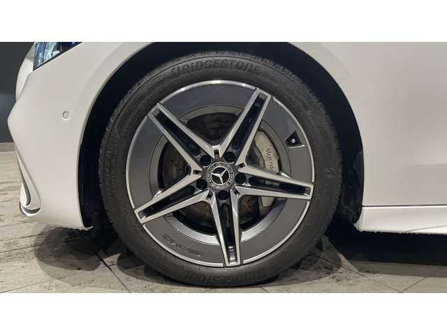 CクラスC220d アバンギャルド AMGラインパッケージ (ISG搭載モデル)