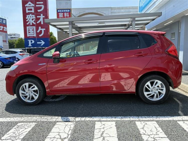 フィット1.5 ハイブリッド Lパッケージ 4WD