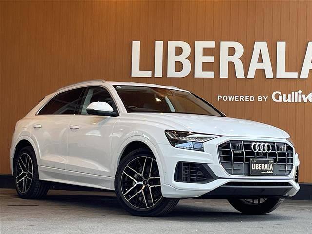 Q855 TFSI クワトロ デビューパッケージ ラグジュアリー 4WD