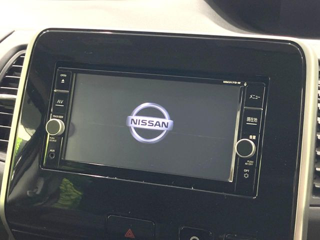 セレナ2.0 ハイウェイスター Vセレクション