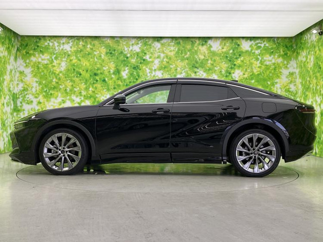 クラウンクロスオーバー2.5 G アドバンスト レザー パッケージ E-Four 4WD