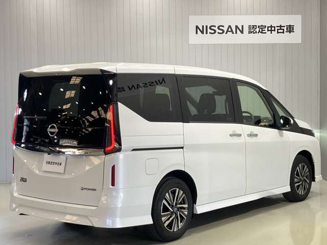セレナ1.4 e-POWER ハイウェイスターV