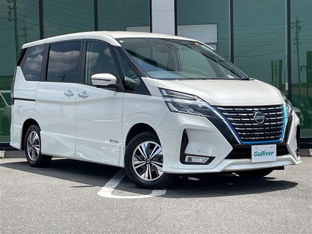 セレナ1.2 e-POWER ハイウェイスターV