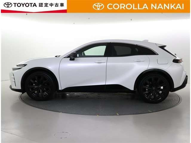 クラウンスポーツ2.5 Z E-Four 4WD