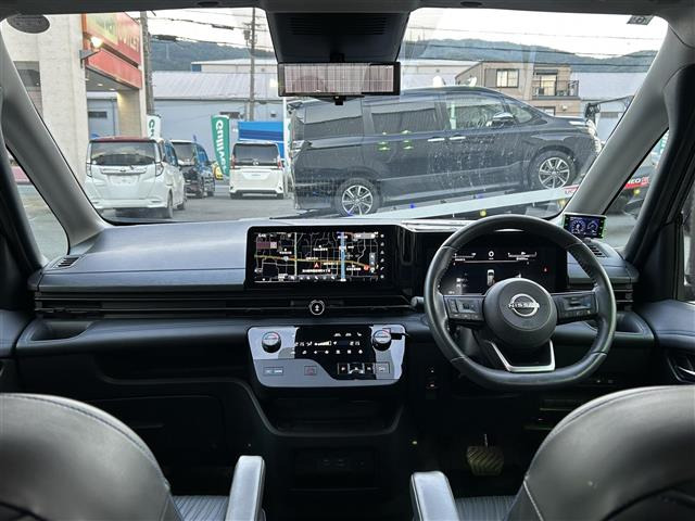 セレナ1.4 e-POWER AUTECH