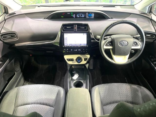 プリウス1.8 S セーフティ プラス