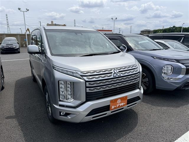 デリカD:52.2 M 4WD