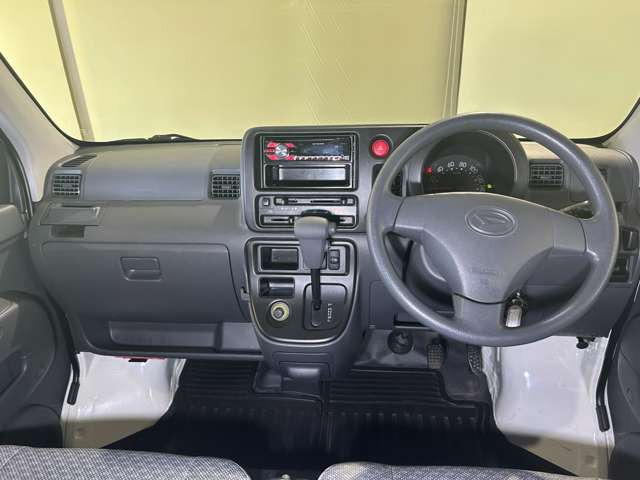 ハイゼットカーゴデラックス ハイルーフ 4WD