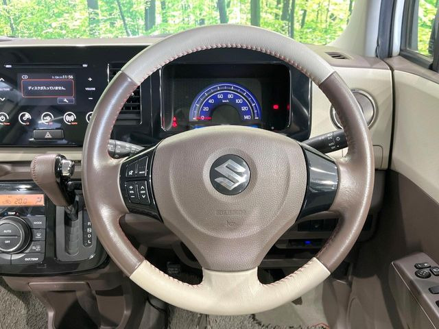 �y�X�e�A�����O�X�C�b�`�z�^�]���A�O������ڐ������炷���ƂȂ��A�I�[�f�B�I���̑��삪�\�ȕ֗��@�\!���S&���K�ȃh���C�u�����o���Ă���܂���