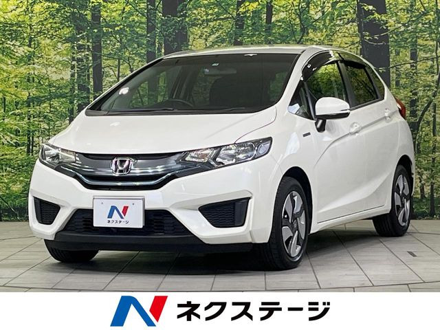 フィット1.5 ハイブリッド Fパッケージ