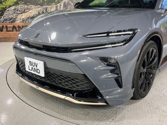クラウンスポーツ2.5 Z E-Four 4WD