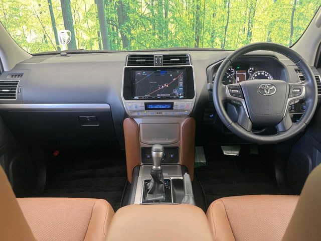 ランドクルーザープラド2.7 TX Lパッケージ 70th アニバーサリーリミテッド 4WD