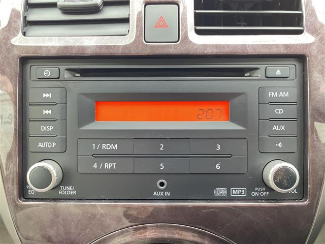 マーチ1.2 X FOUR 4WD