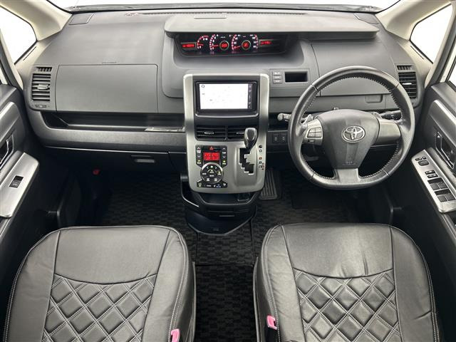 ヴォクシー2.0 ZS 煌II
