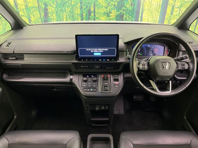ステップワゴン2.0 e:HEV スパーダ