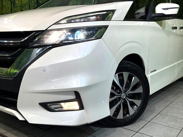 �yLED�w�b�h���C�g�z���V����ԑ��s�����ǍD�Ȏ��E���m�ۂ����S���ĉ^�]�ł��鍂�P�xLED�w�b�h���C�g�𑕔�!�_�����x�������A����d�͂��}�����Ă��܂��B
