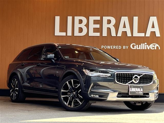 V90クロスカントリーT6 AWD モメンタム 4WD