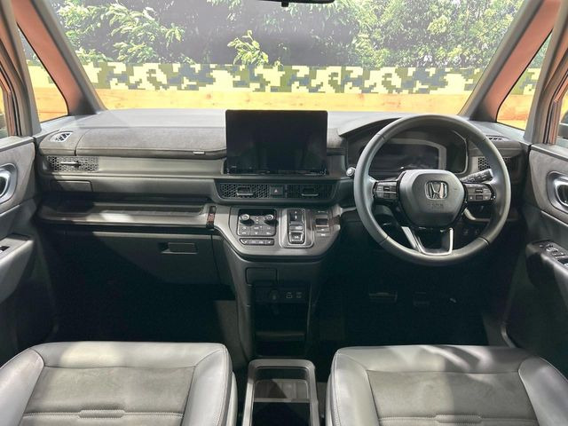 ステップワゴン2.0 e:HEV スパーダ プレミアムライン