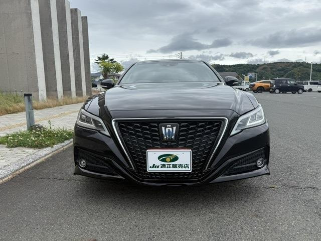 クラウンハイブリッド 2.5 G Four 4WD
