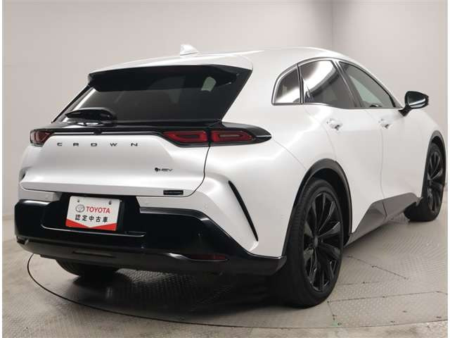 クラウンスポーツ2.5 Z E-Four 4WD