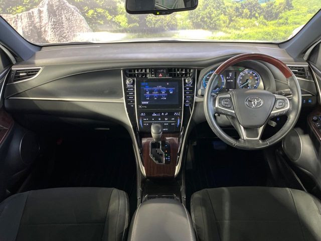 ハリアー2.5 ハイブリッド E-Four プレミアム アドバンスドパッケージ 4WD