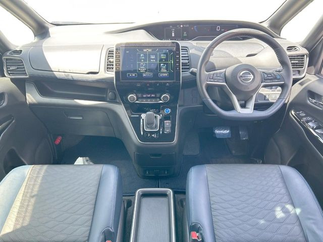 セレナ1.2 e-POWER AUTECH セーフティパッケージ