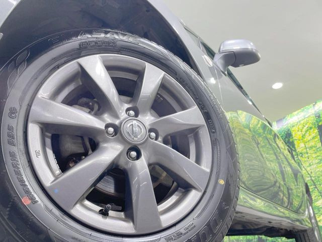 �y����15�C���`�A���~�z�C�[���z�O�ςɃ}�b�`���������A���~�z�C�[���𑕒����Ă���܂��B�e��ЊO�A���~�z�C�[����A�X�^�b�h���X�^�C�����戵�����Ă���܂��B���񂲑��k����������