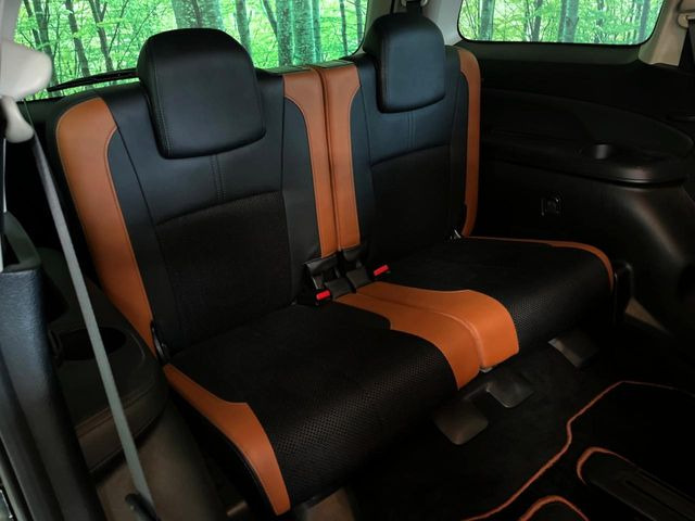 3��ڃV�[�g�͂�������ԗǍD����l�ł��������ƍ����Ē����܂��̂ŁA��l���ł̂��o���������N���N�ł��􂲉Ƒ��ŁA�C�̒m�ꂽ���ԂŁA�h���C�u�ɍs���̂��y���݂ł��ˁ�