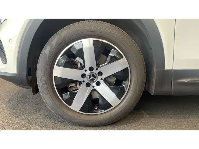 GLBGLB200d 4マチック 4WD