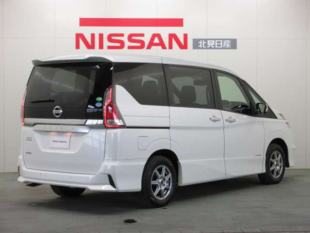 セレナ2.0 ハイウェイスター VセレクションII 4WD