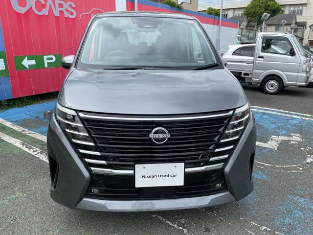 セレナ1.4 e-POWER ハイウェイスターV