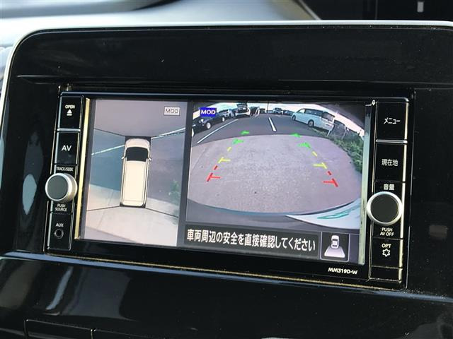 セレナ2.0 ハイウェイスターV 4WD