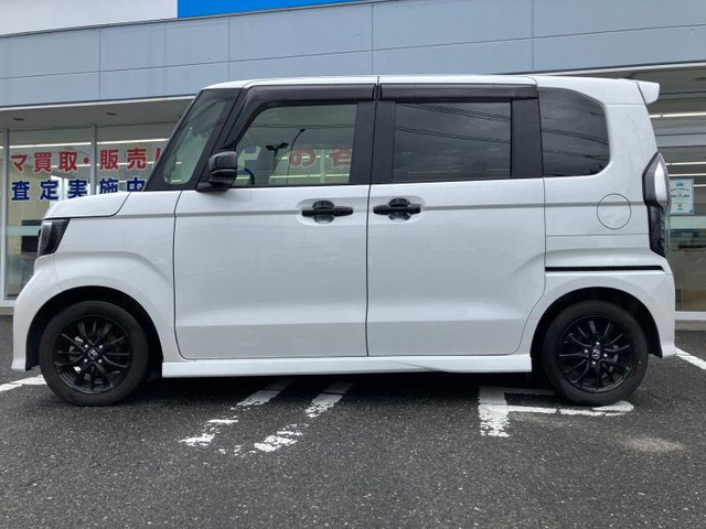 N-BOXカスタムL スタイルプラス ブラック