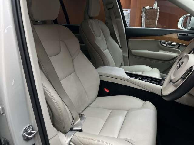 XC90B5 AWD ノルディック エディション 4WD