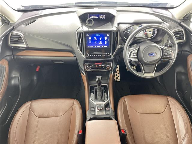 フォレスター2.0 アドバンス 4WD