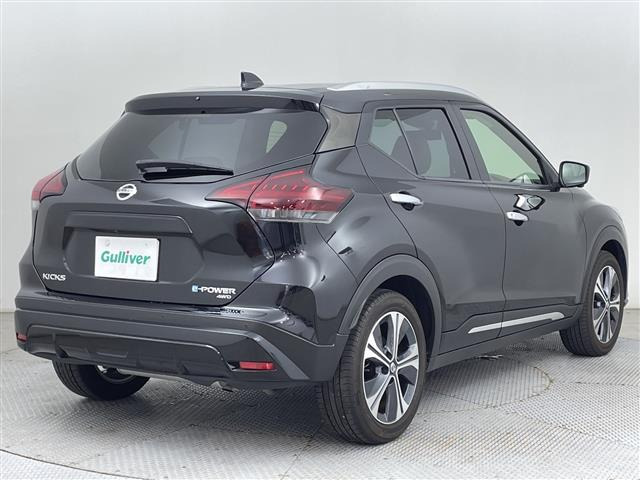 キックス1.2 X FOUR ツートーン インテリアエディション(e-POWER) 4WD